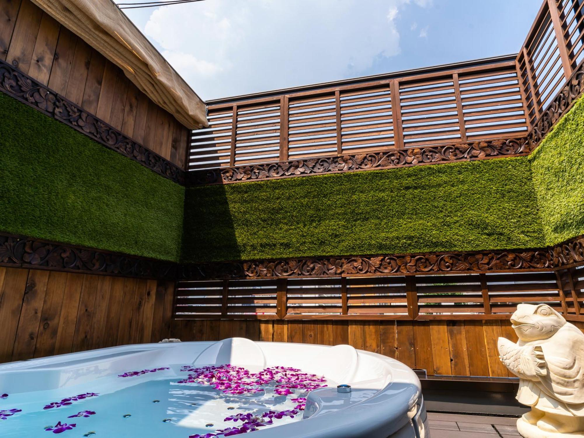Petit Bali Garden Shin Okubo - Shinjuku Sta 15min Walk - (adults Only) Tokyo